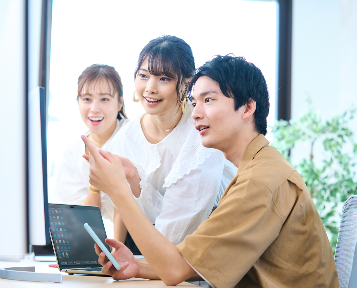 採用情報